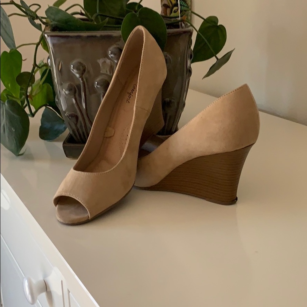 Nude sueded wedge heels